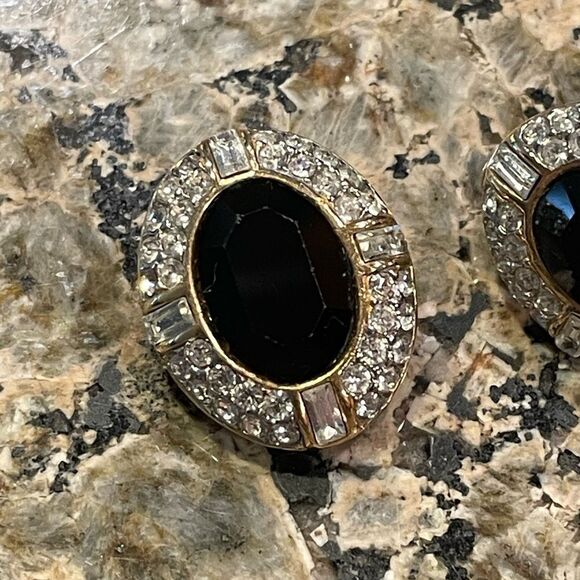 Givenchy Paris New York Vintage Black Onyx Crystal Gld Tn Vintage Clip Earrings - Picture 8 of 14